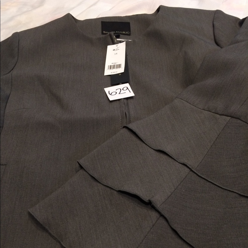 Grey Banana Republic Jacket - Picture 2 of 6